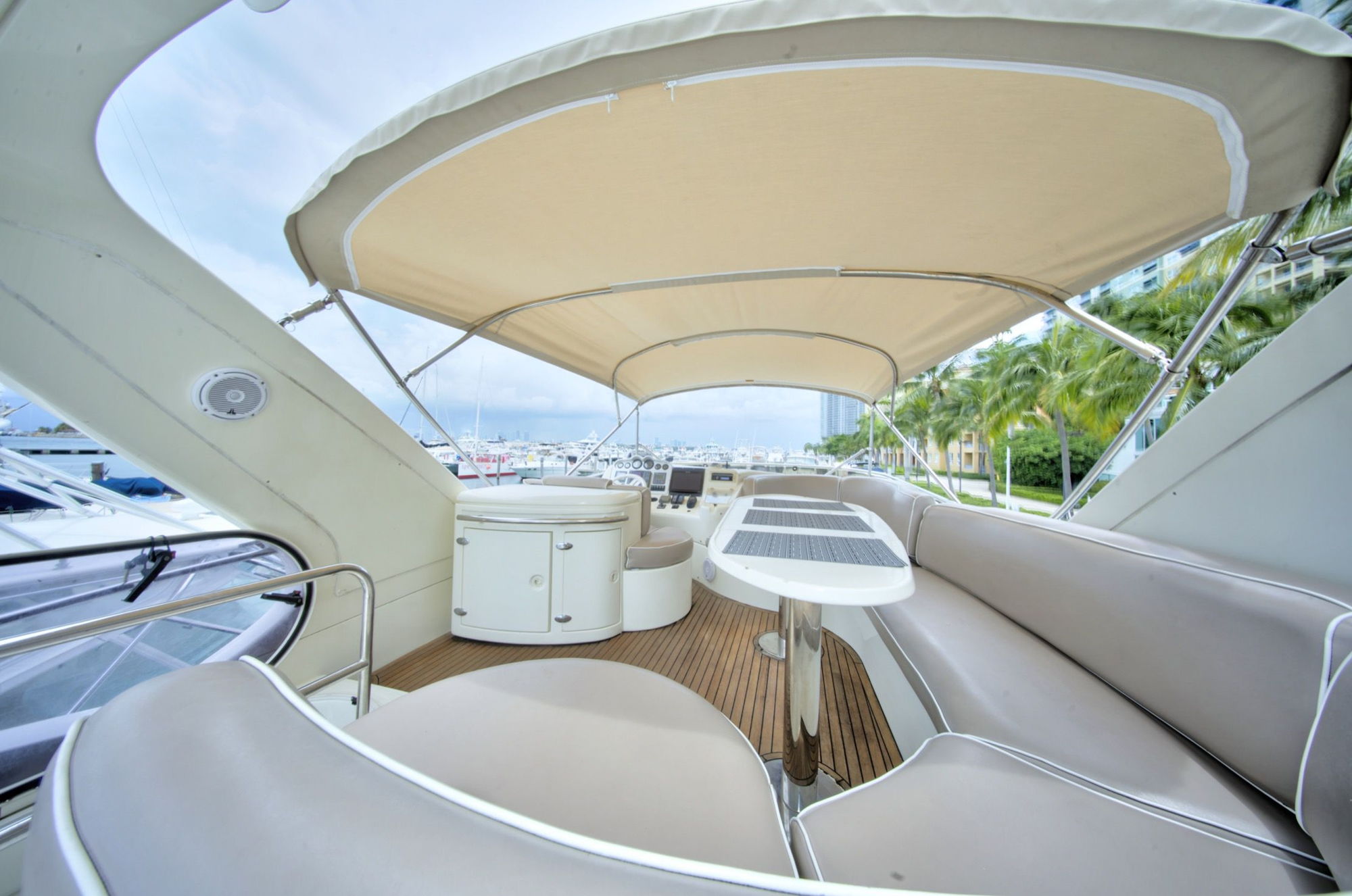 DSC05565_6_7_8_9_compressed