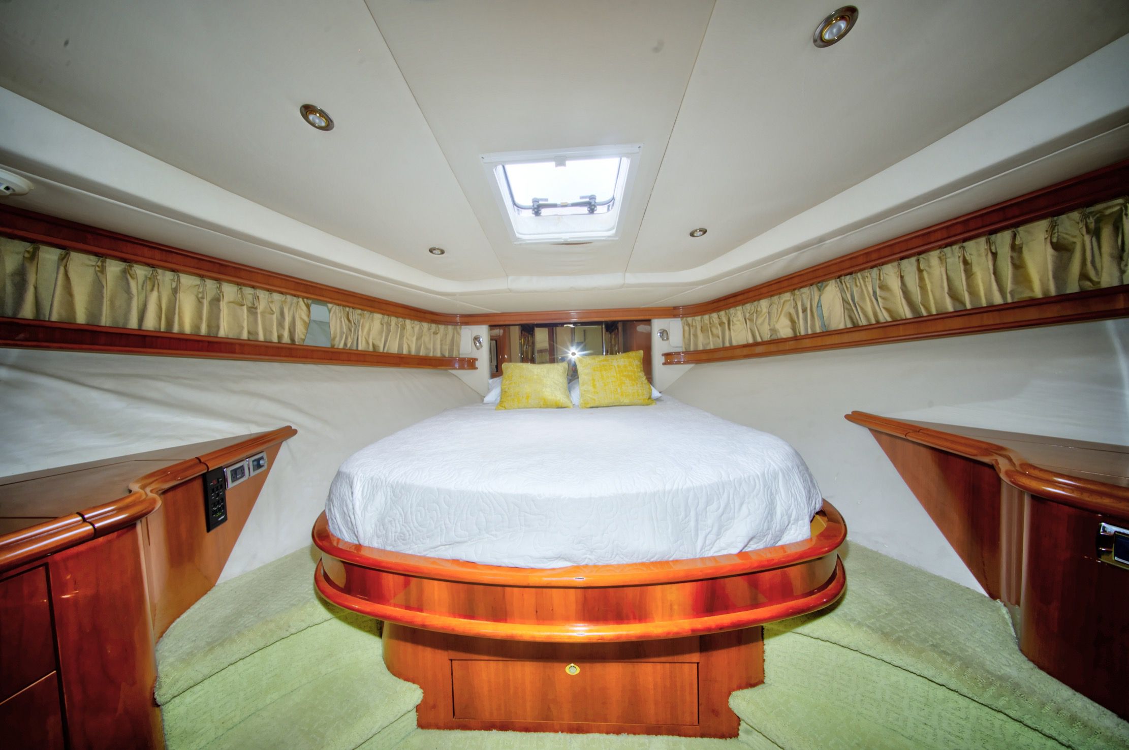 DSC05590_1_2_3_4_compressed